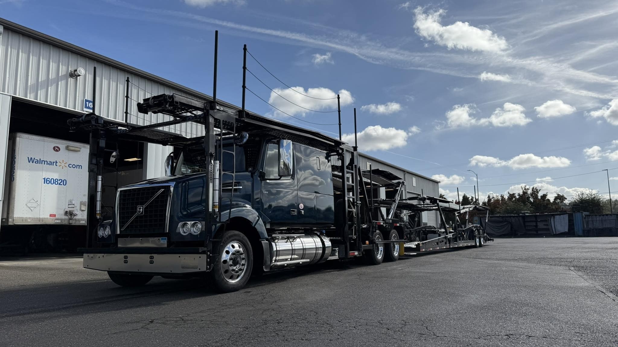 2020 Volvo VAH64600